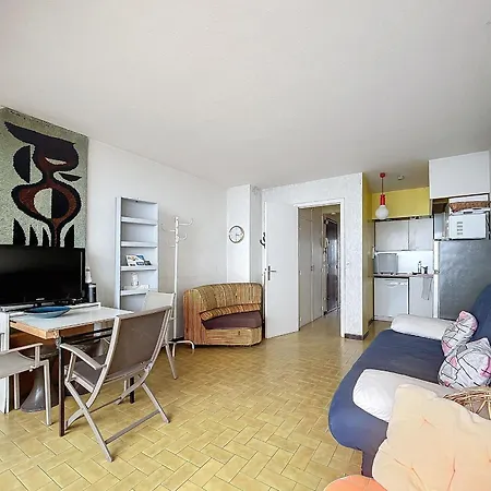 Apartmán F2 Lumineux, Proche Et Commerces, Tv Et Wifi Inclus - Fr-1-715-102 *