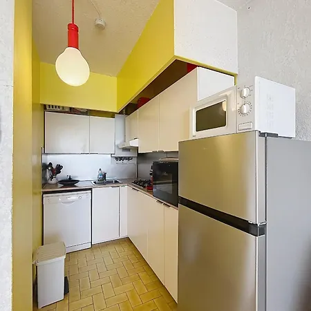 F2 Lumineux, Proche Et Commerces, Tv Et Wifi Inclus - Fr-1-715-102 Apartmán